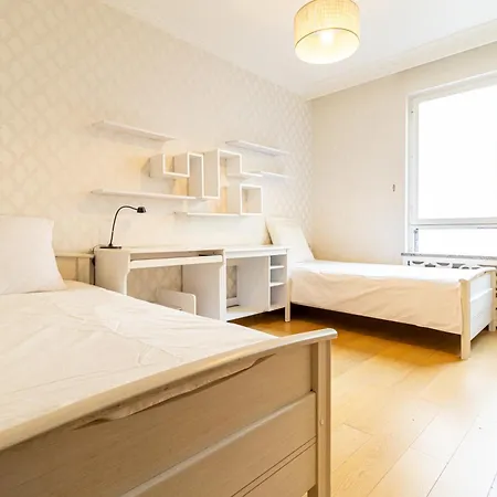 Διαμέρισμα 5-bedroom Spacious And Cosy Flat Close To The Eiffel Tower