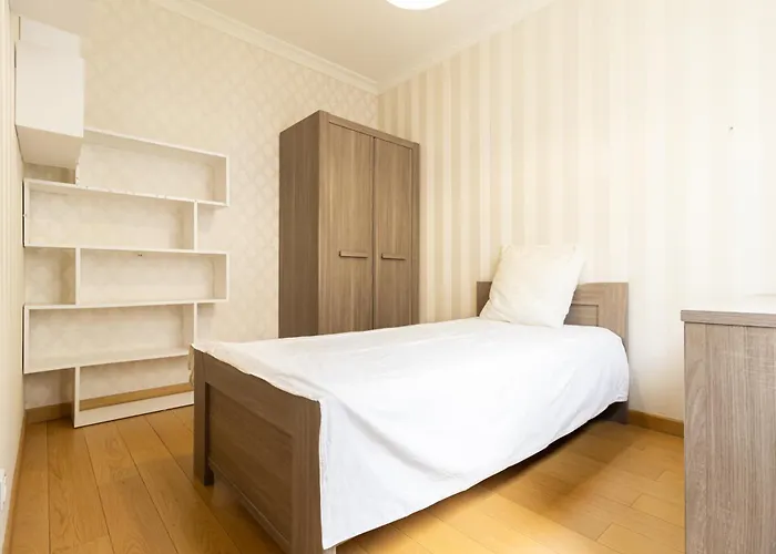 5-bedroom Spacious And Cosy Flat Close To The Eiffel Tower *