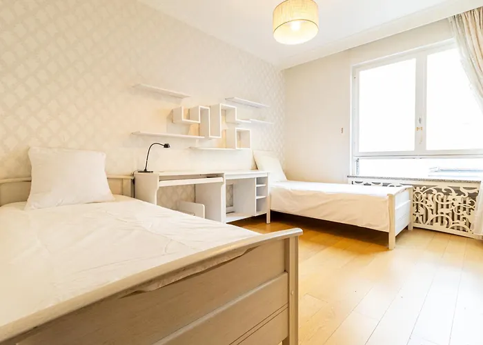 Lägenhet 5-bedroom Spacious And Cosy Flat Close To The Eiffel Tower