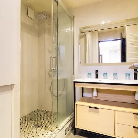 5-bedroom Spacious And Cosy Flat Close To The Eiffel Tower Paříž